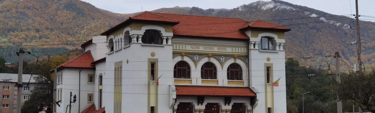 Palatul Cultural Minerul Lupeni