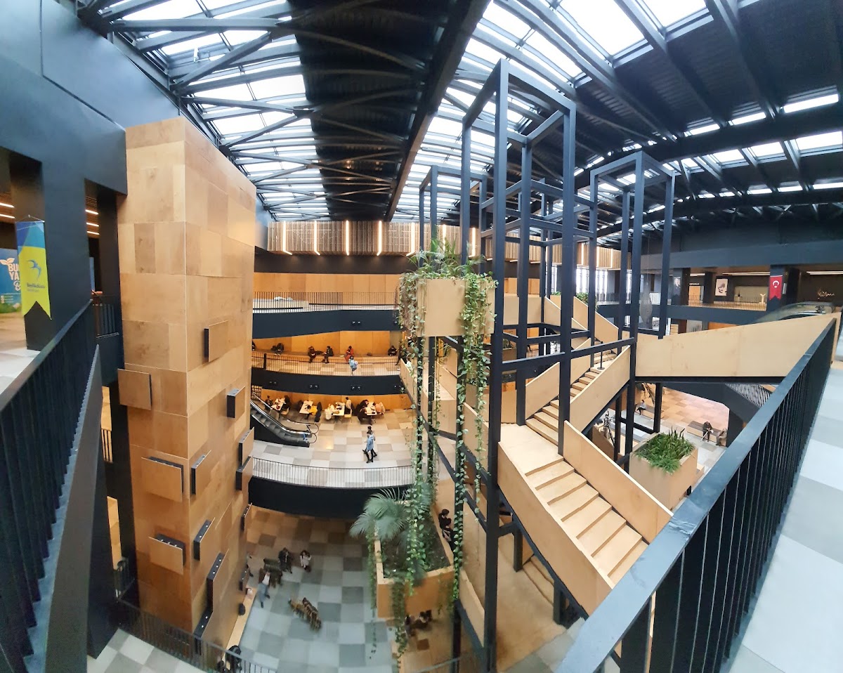 Beylikdüzü Atatürk Kültür ve Sanat Merkezi (BAKSM)